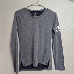 Adidas Juniors XS Gray Long Sleeve Athletic Shirt Climalite Logo Sleeve GG810